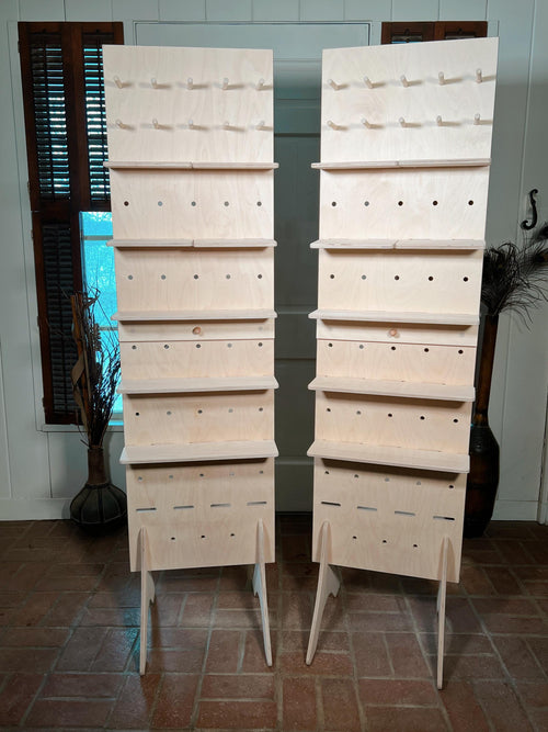 Collapsible Side-by-Side Floor Display – Modular Wood Pegboard Rack with Shelves & Pegs, Flat-Pack Exhibit for Craft Fair/Market Vendors