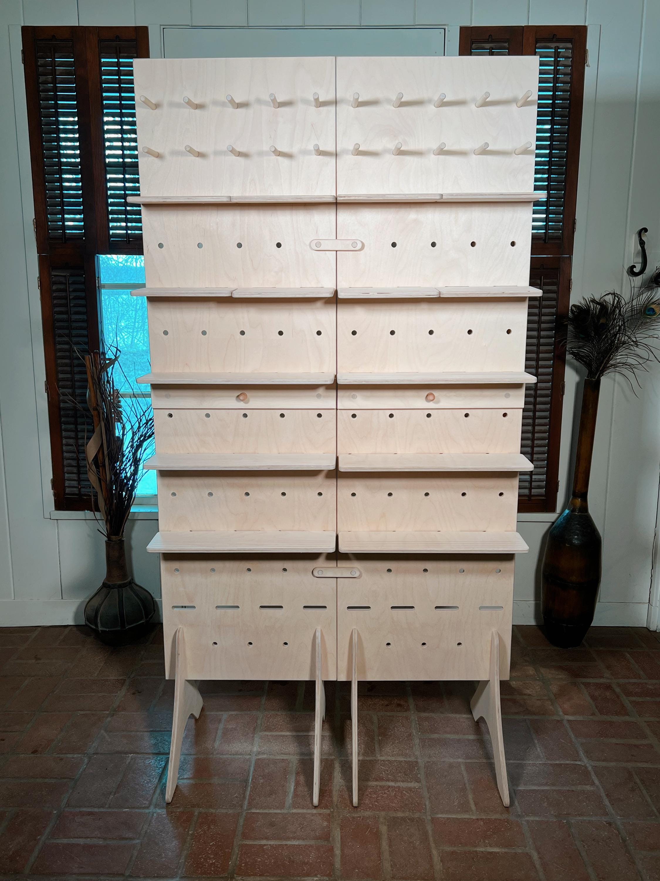 Collapsible Side-by-Side Floor Display – Modular Wood Pegboard Rack with Shelves & Pegs, Flat-Pack Exhibit for Craft Fair/Market Vendors