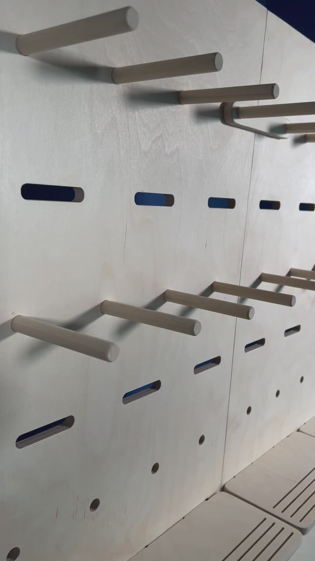 Side-by-Side Floor Display – Modular Wood Pegboard Rack with Shelves & Pegs, Flat-Pack Booth Organizer for Craft Fairs And Retail Vendors